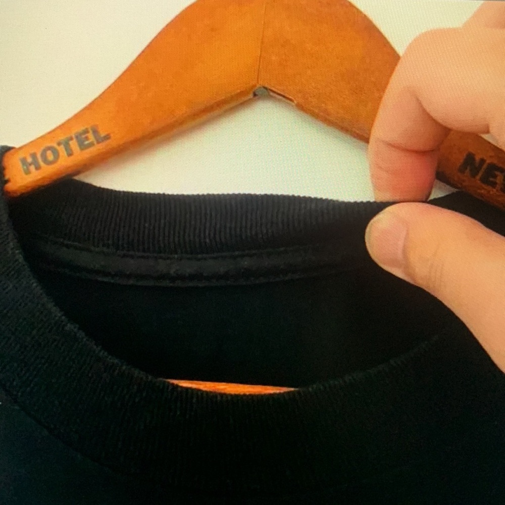 L.A. Rising Graphic Tee - Picture 3 of 5